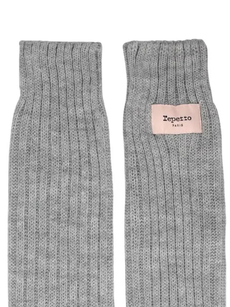 benvarmere_fra_repetto_i__1.webp Dansebutikken Benvarmere fra Repetto i grå - 45 cm> Benvarmere Til Yoga | Benvarmere Til Ballet