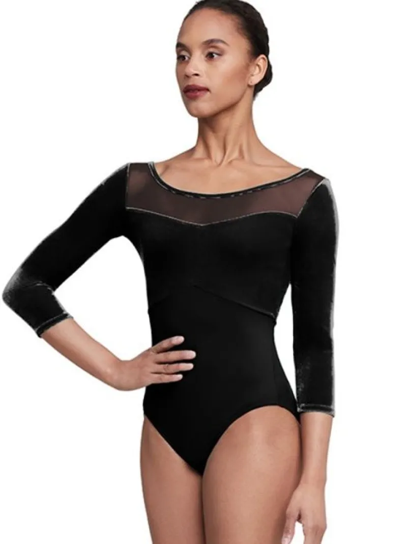 bloch_sort_dragt_med__rme_0.webp Dansebutikken Bloch sort dragt med 3/4 ærmer og velour>Dame Dragter Damer | Balletdragter Damer