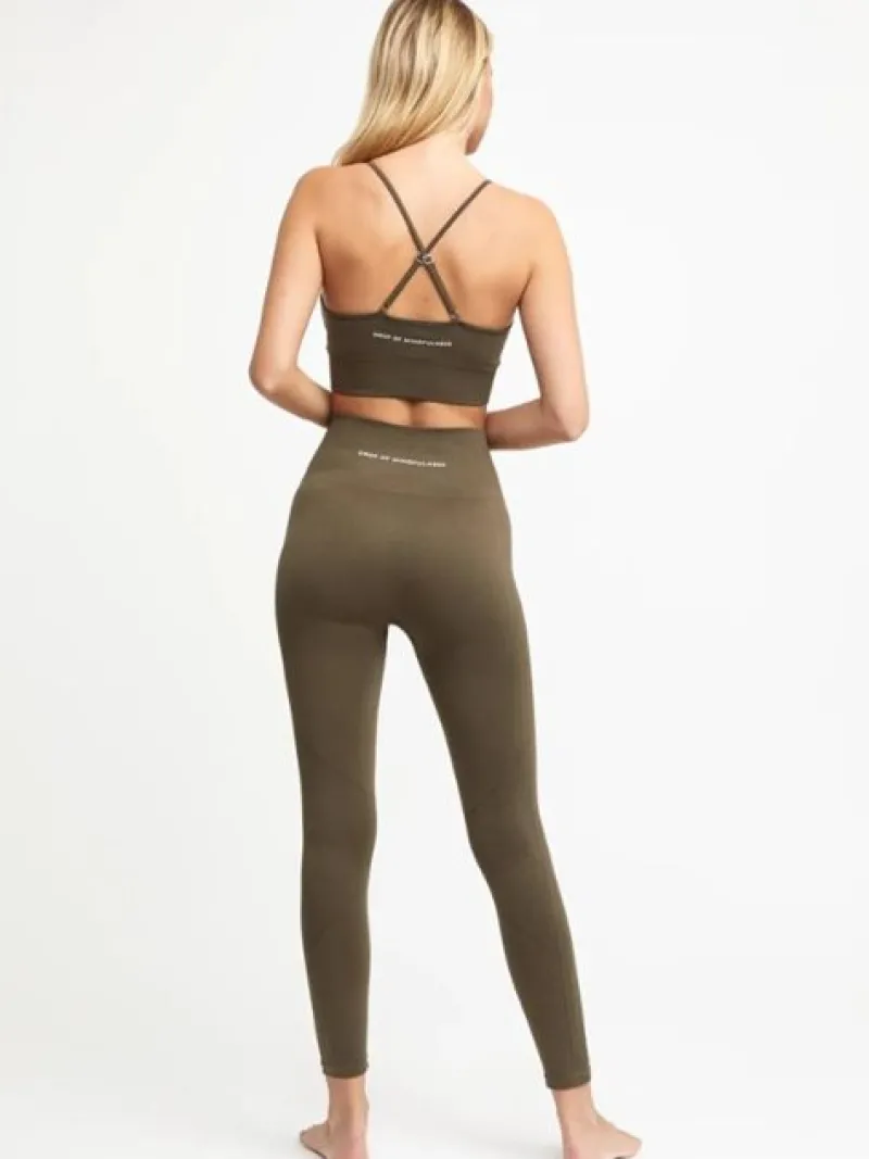 drop_of_mindfulness_olive_3.webp Dansebutikken Drop of mindfulness olivengrønne seamless leggings> Pilates Bukser/leggings | Yogabukser