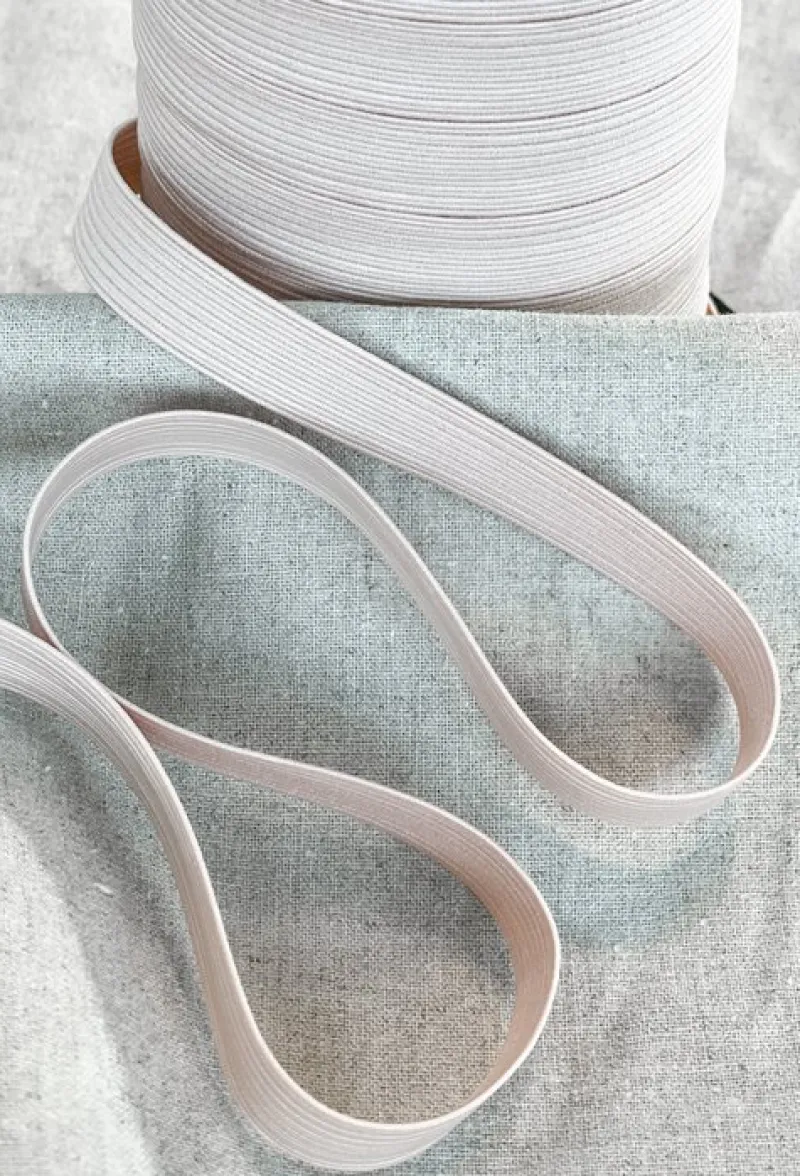 elastik_til_blde_balletsk_1.webp Dansebutikken Elastik til bløde balletsko/springsko> Balletsko Tilbehør