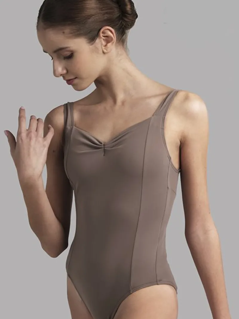 grishko_dragt_i_coffee_me_1-1.webp Dansebutikken Grishko dragt i coffee med rynk og prinsesse sømme>Dame Balletdragter Damer