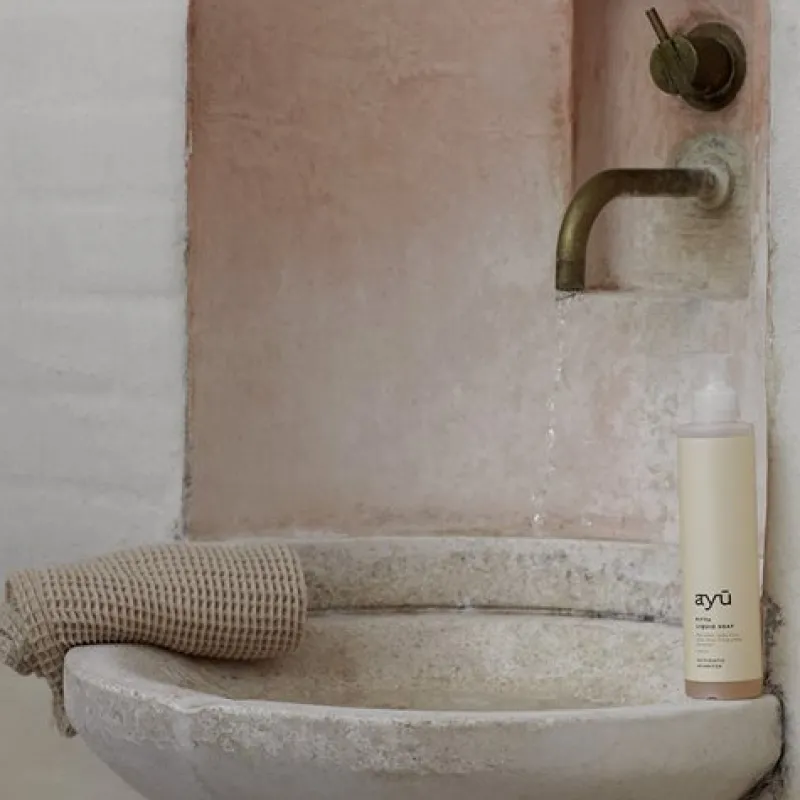 hndsbe__ml_ay_pitta_1.webp Dansebutikken HÅNDSÆBE 200 ML- AYÛ PITTA> Velvære