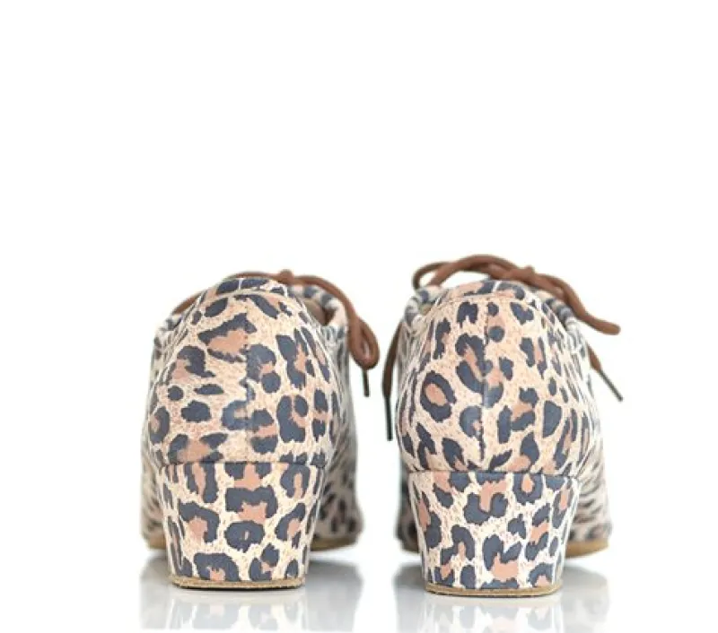 leopard_dansesko_trning_r_4.webp Dansebutikken Leopard dansesko træning Ray Rose>Dame Træningssko Damer | Social Dansesko