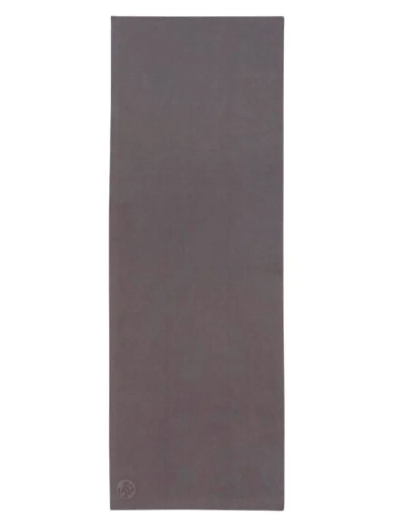 manduka_mikrofiber_hndkld_1.webp Dansebutikken Manduka mikrofiber håndklæde i koksgrå> Andet Til Yoga