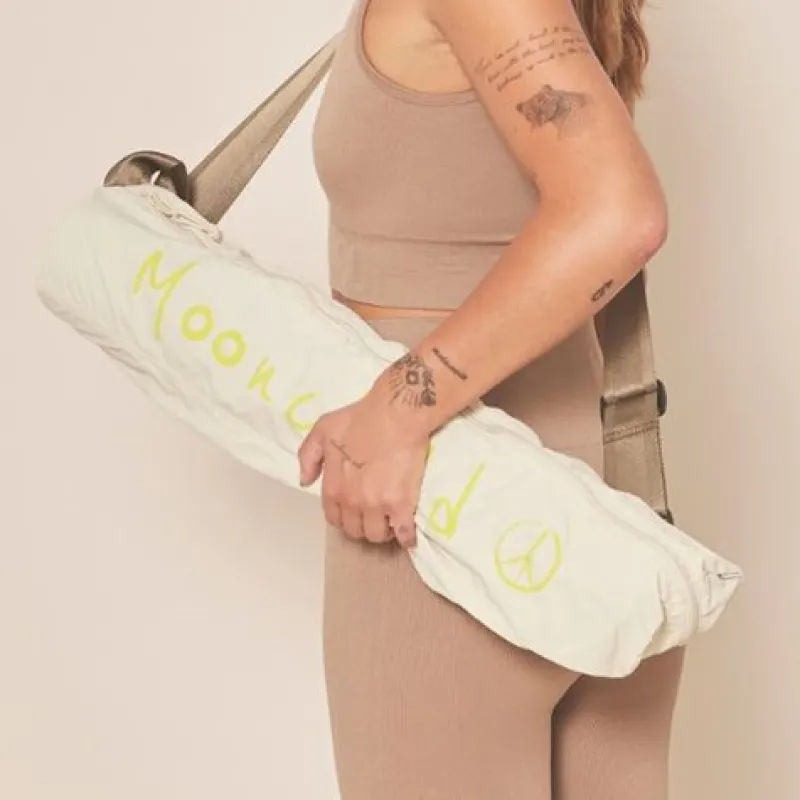 moonchild_lys_taske_til_y_0.webp Dansebutikken Moonchild lys taske til yogamåtter> Tasker Til Yoga