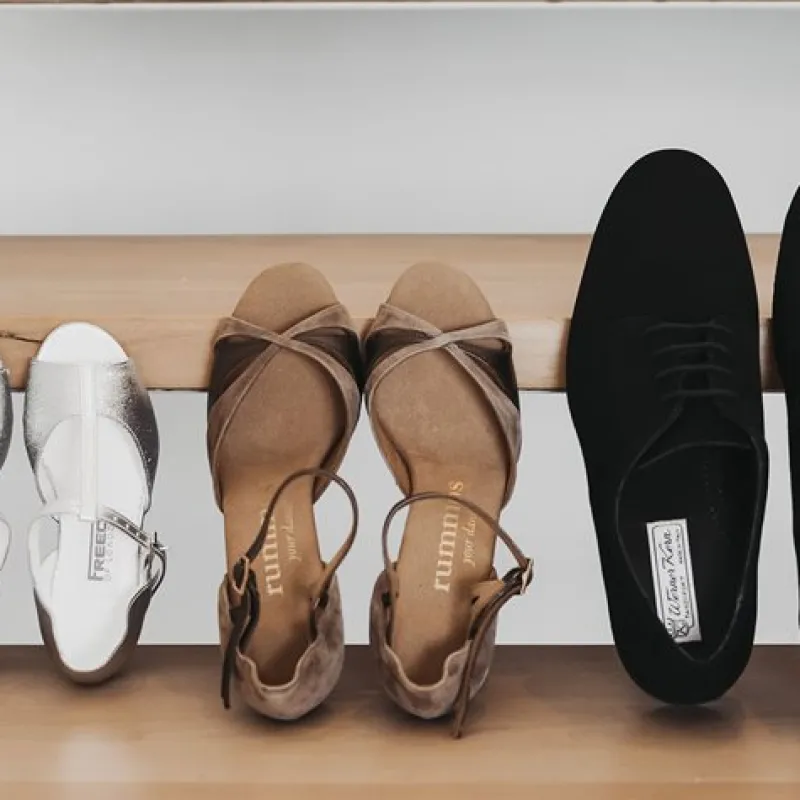 pige_dansesko_slv_glimmer_5.webp Dansebutikken Pige dansesko sølv glimmer Freed of London>Børn Pige Dansesko