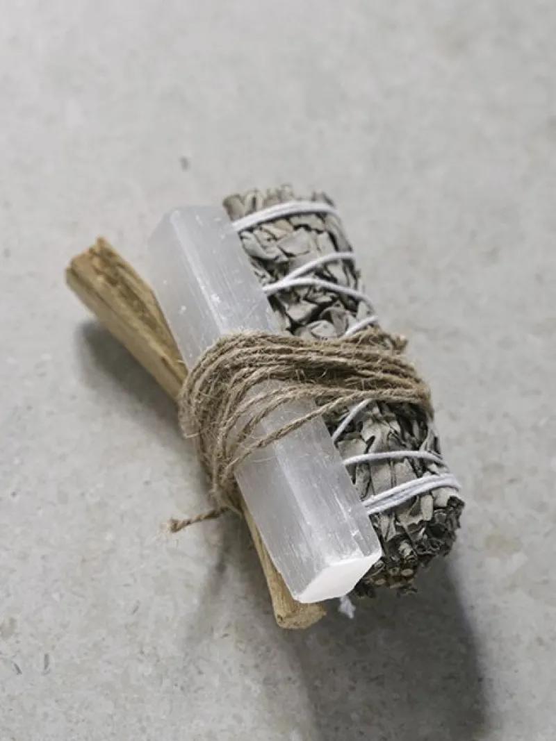 ritual_spirit_kit_fra_yum_3.webp Dansebutikken Ritual spirit kit fra Yuman> Velvære