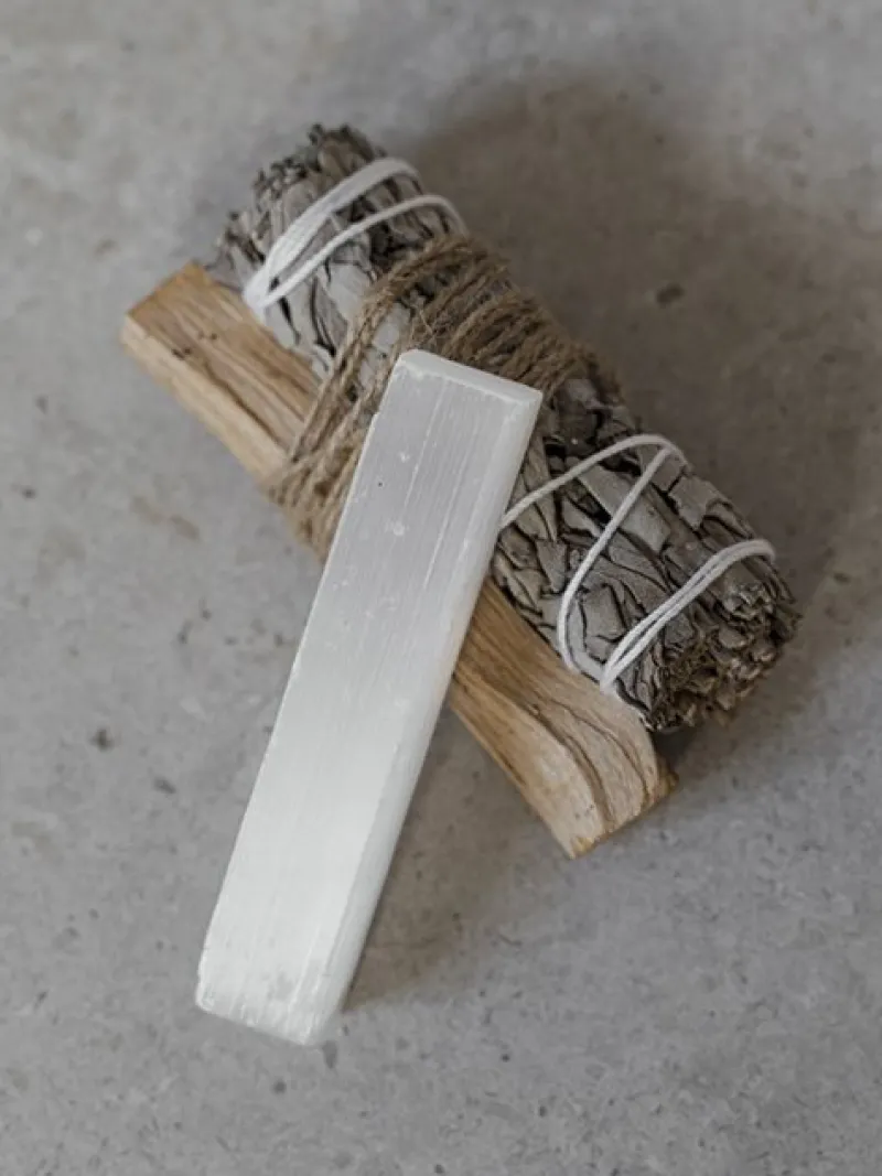 ritual_spirit_kit_fra_yum_4.webp Dansebutikken Ritual spirit kit fra Yuman> Velvære