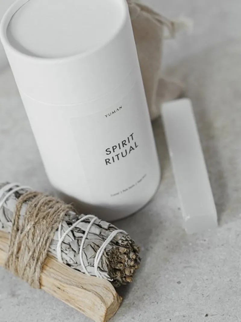 ritual_spirit_kit_fra_yum_5.webp Dansebutikken Ritual spirit kit fra Yuman> Velvære
