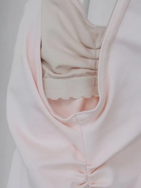 Dansebutikken Seré rosa dragt m. rynkedetaljer og justerbare stropper>Dame Dragter Damer | Balletdragter Damer