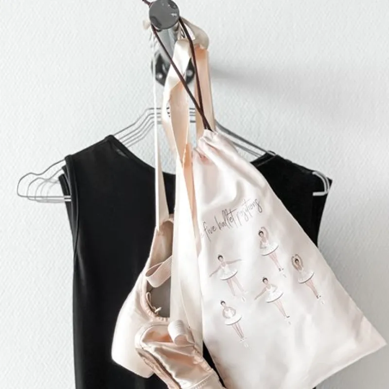 ser_skopose_til_balletsko_2.webp Dansebutikken Seré skopose til balletsko med de fem positioner> Andet Til Ballet | Balletsko Tilbehør