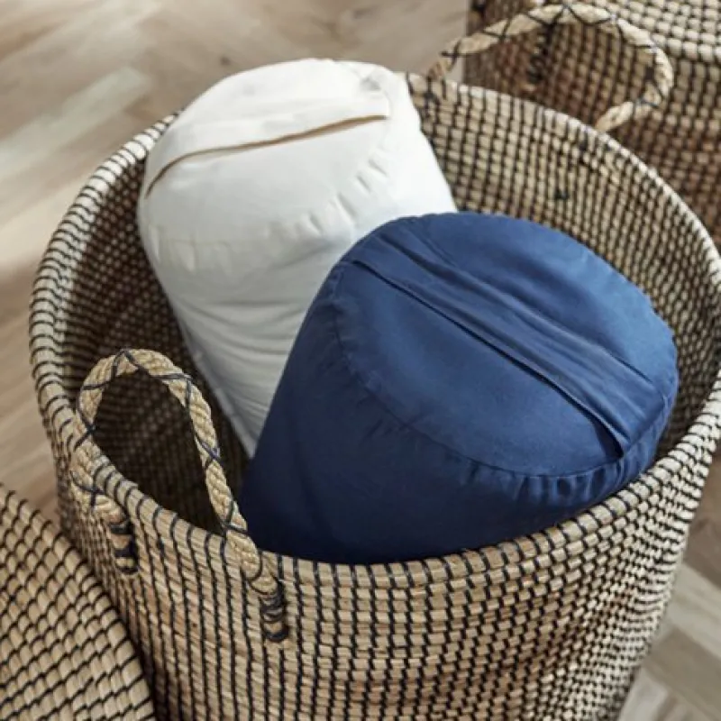 simple_days_yogaplle_i_na_2.webp Dansebutikken Simple Days yogapølle i navy> Andet Til Yoga