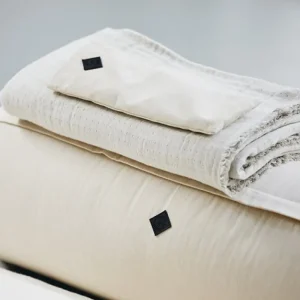 Dansebutikken Simple Days yogapølle i råhvid> Andet Til Yoga