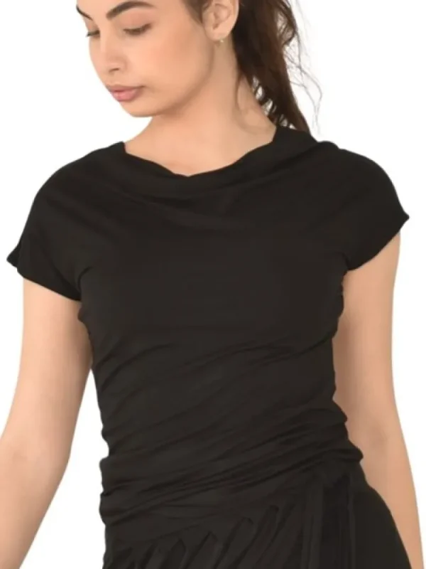 Dansebutikken Sort bluse med vandfalds hals og korte ærmer Danceverywear>Dame Danseoverdele Damer