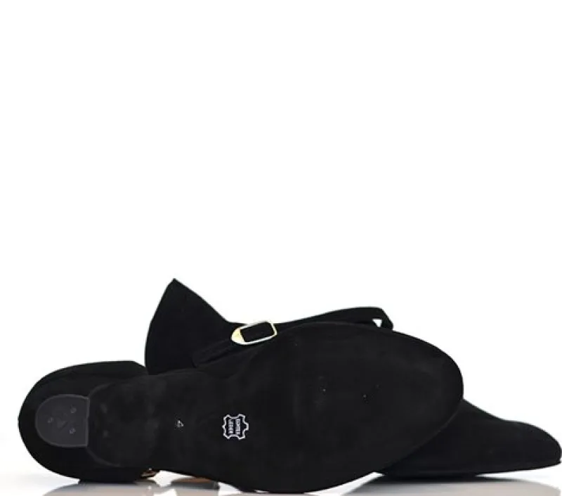 sort_lukket_dame_dansesko_3.webp Dansebutikken Sort lukket dame dansesko i ruskind>Dame Tangosko Damer | Træningssko Damer