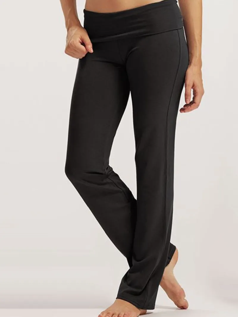 temps_danse_sort_lkker_bu_3.webp Dansebutikken Temps danse sort lækker buks til dans og yoga>Dame Pilates Bukser/leggings | Yogabukser